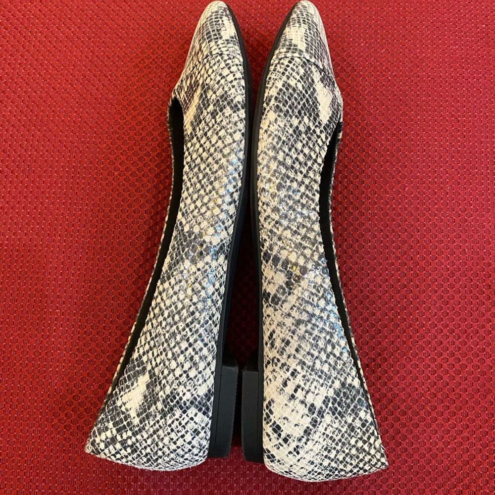 Vionic Caballo Snake Skin Print Pointed Ballet Fl… - image 7